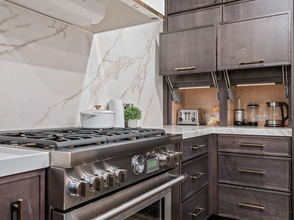 Mari Freundl - Baker's Kitchen