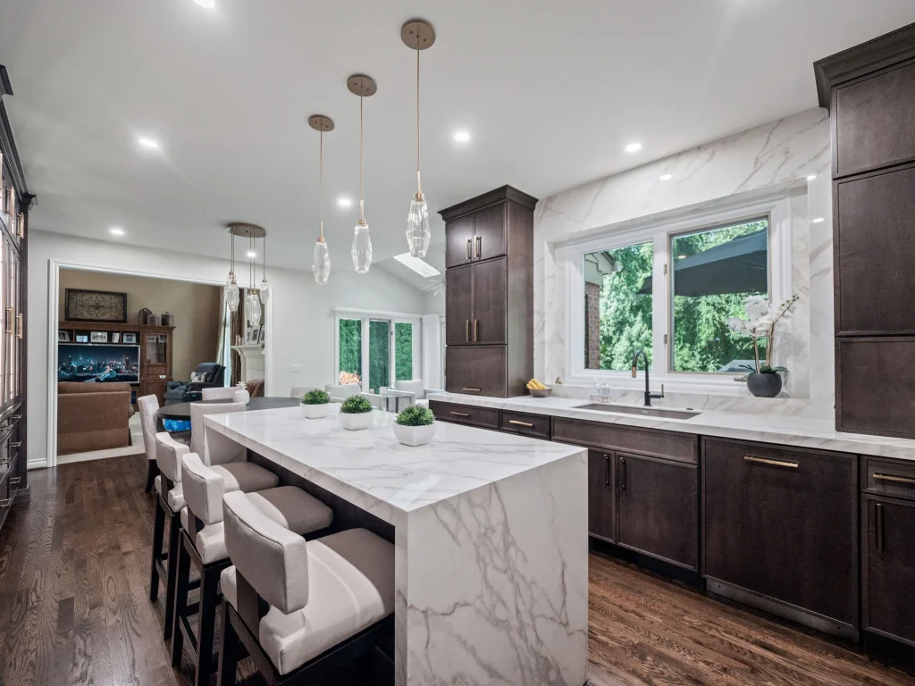 Mari Freundl - Baker's Kitchen